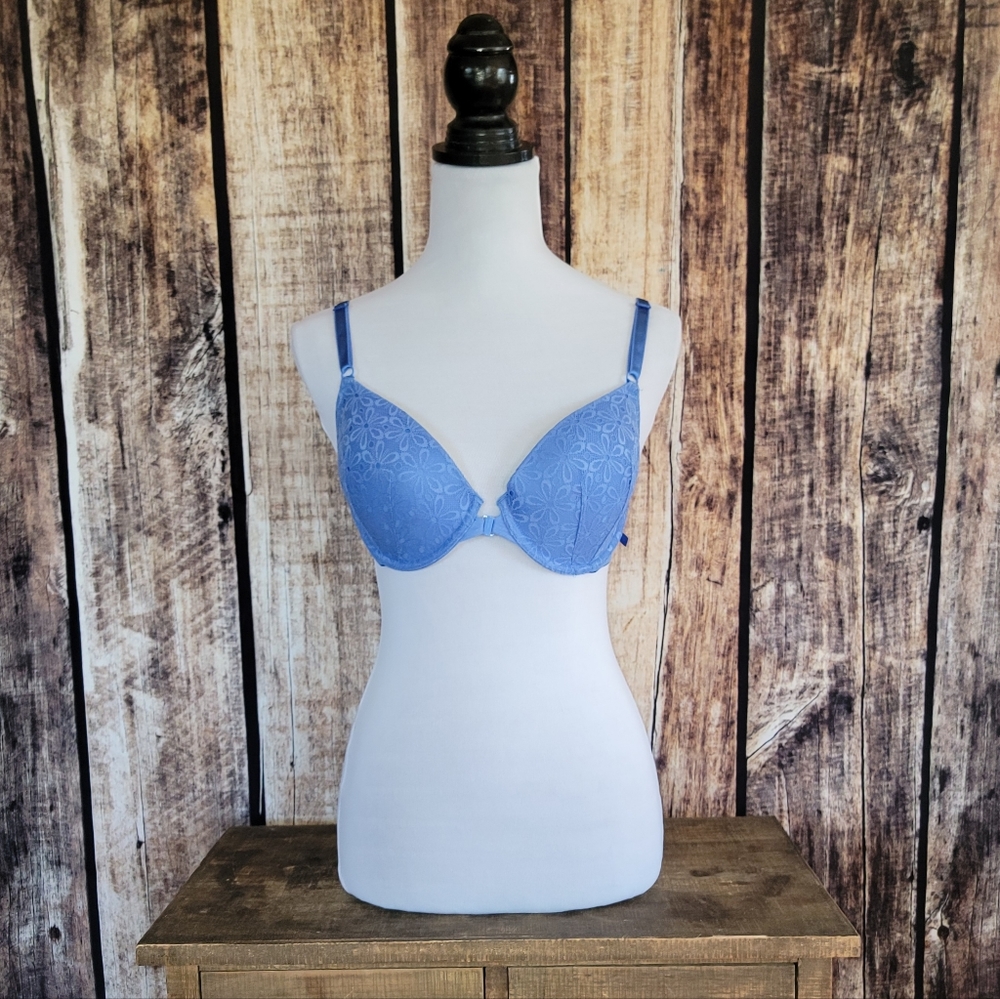 NEW 34D Strappy Back Demi Bra